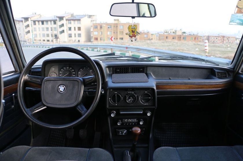 BMW E12 Interior