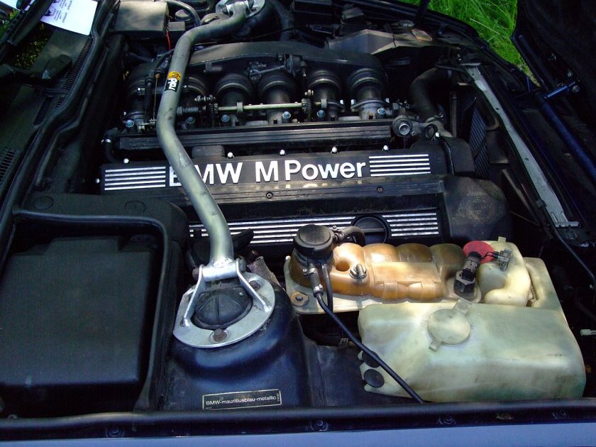 BMW M5 engine S38 B36 PL