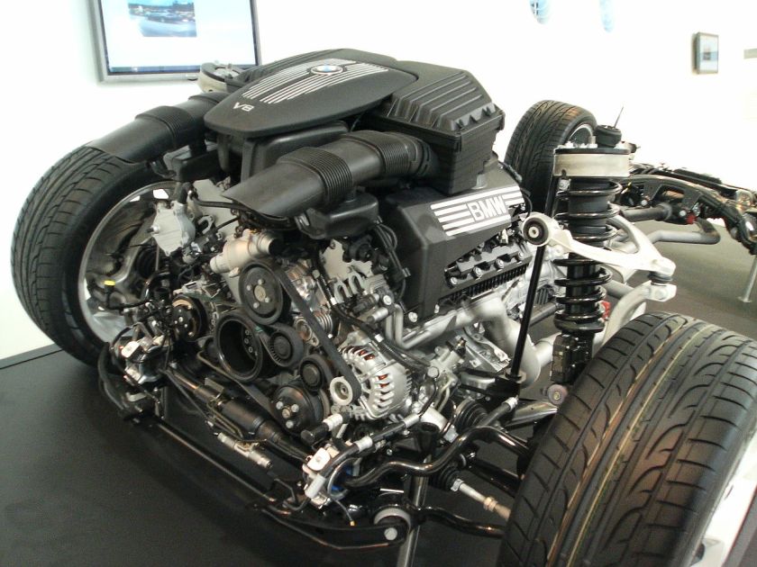 BMW V8 engine X5