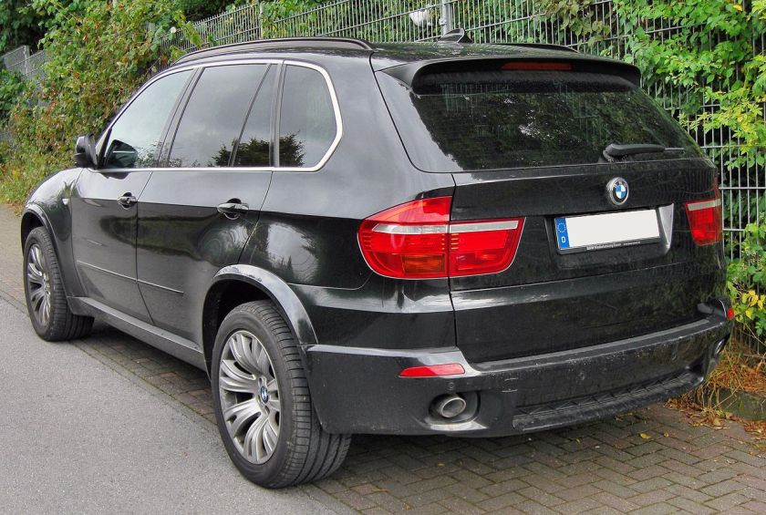 BMW X5 II M-Sportpaket rear
