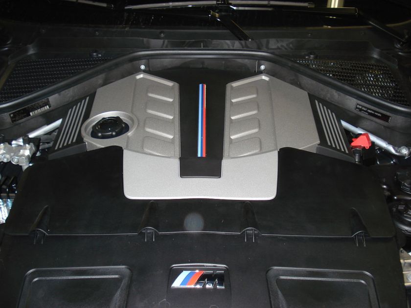 BMW X5M Engine