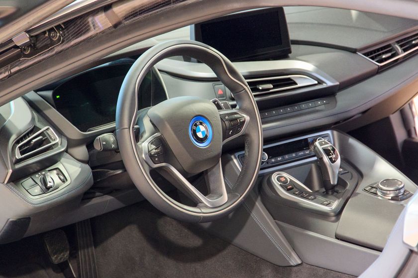 Munich-BMW-Welt-i8-Interior