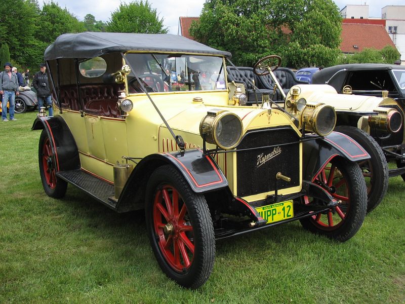 1910 Hupmobile 12, USA c