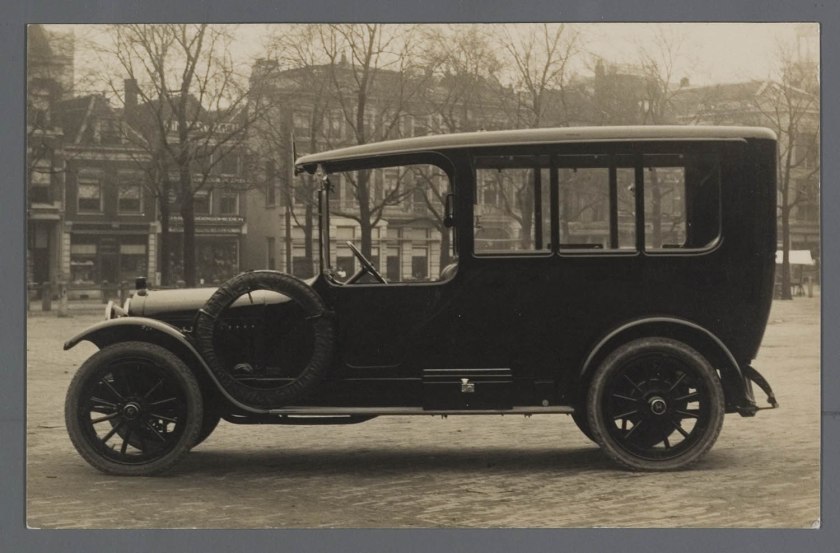 1911 Adler Limousine 15 pk