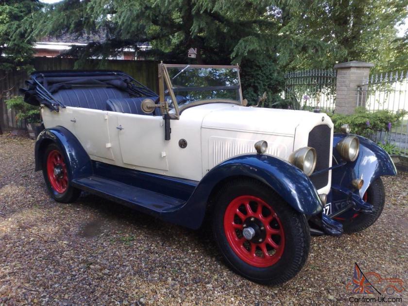 1928 Willys Knight-Crossley 70A tourer