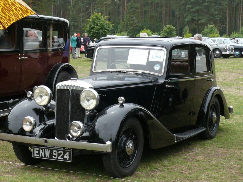 1936 Daimler Fifteen sports saloon 4-light 1 [ENW 924]