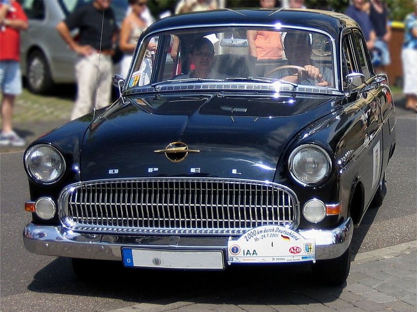 1956 Opel Kapitän (2)