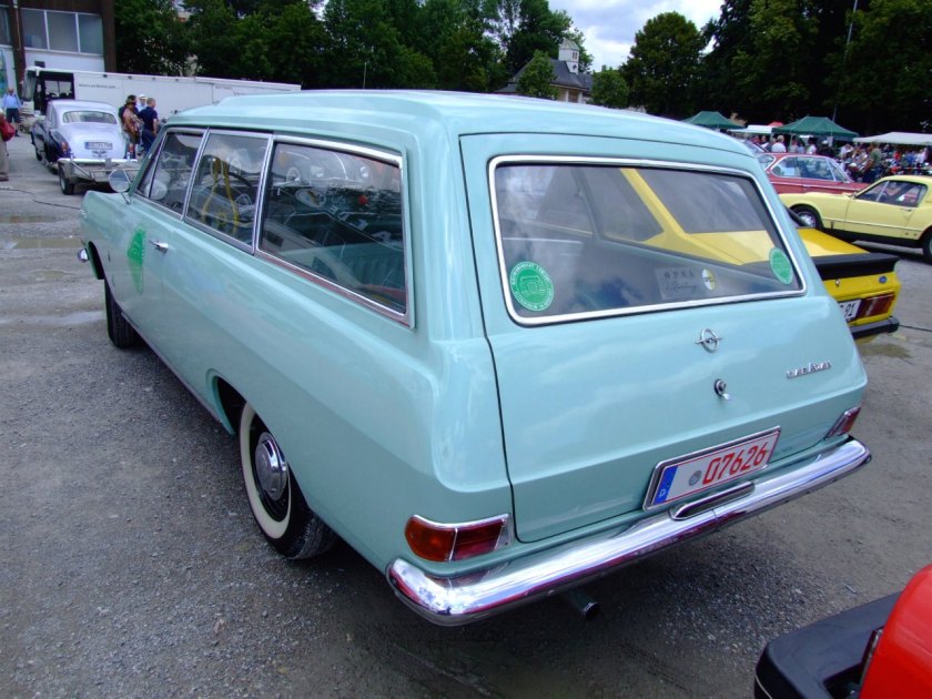 1963 Opel Rekord A Caravan 2