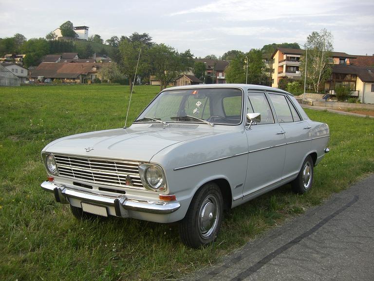 1965-73 Opel Kadett 1700 4d B4 Front