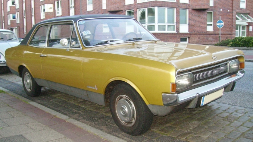 1967 Opel Commodore 2500 6 Sedan