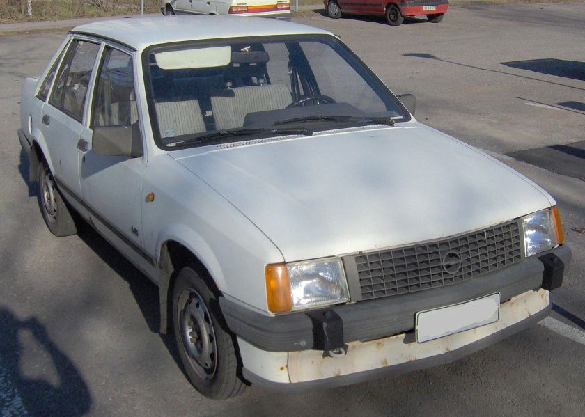 1985-87 Opel Corsa 4d 1987