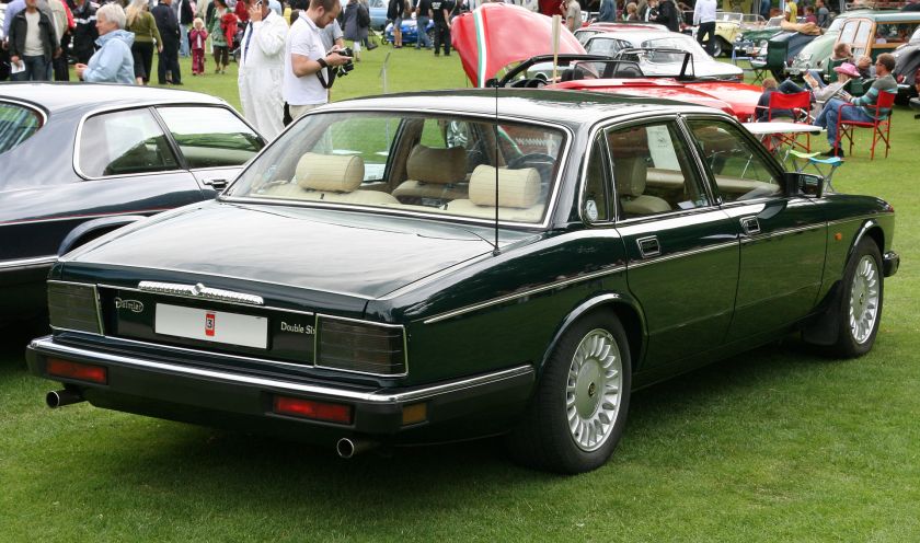 1992-94 Daimler Double Six Europe specification XJ81 produced 1992–1994