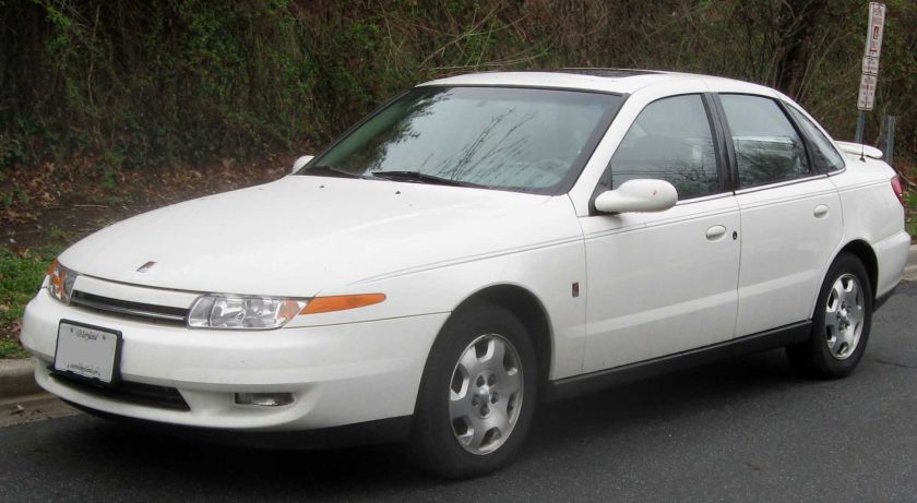 2000-02 Saturn L-Series sedan