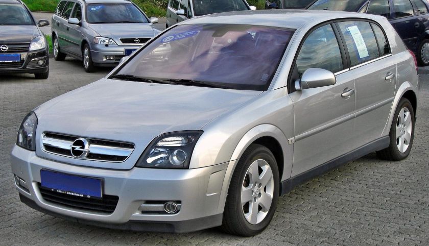 2003-2005 Opel Signum 1.9 CDTI