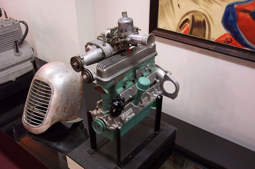 Crosley racing engine with a supercharger