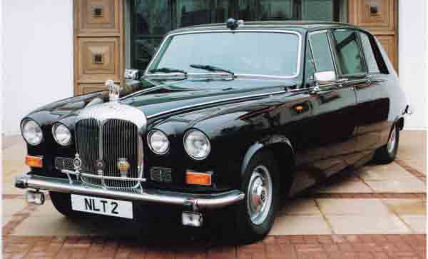 Daimler-car-of-Queen-Mother