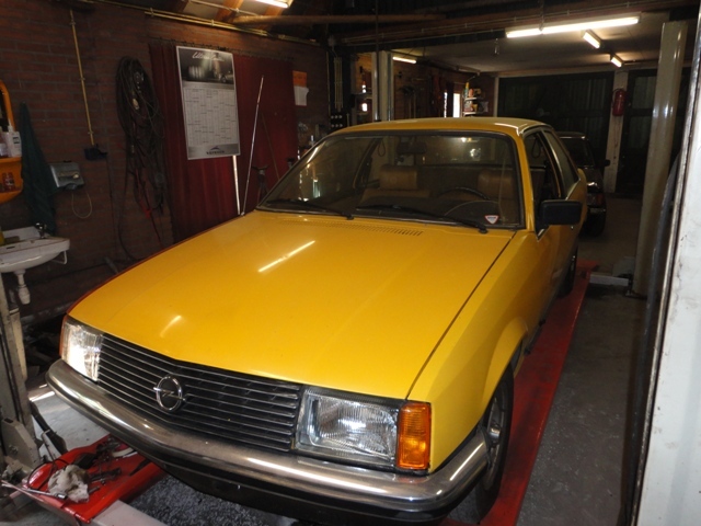 Opel Rekord 1.9N-D Taxi