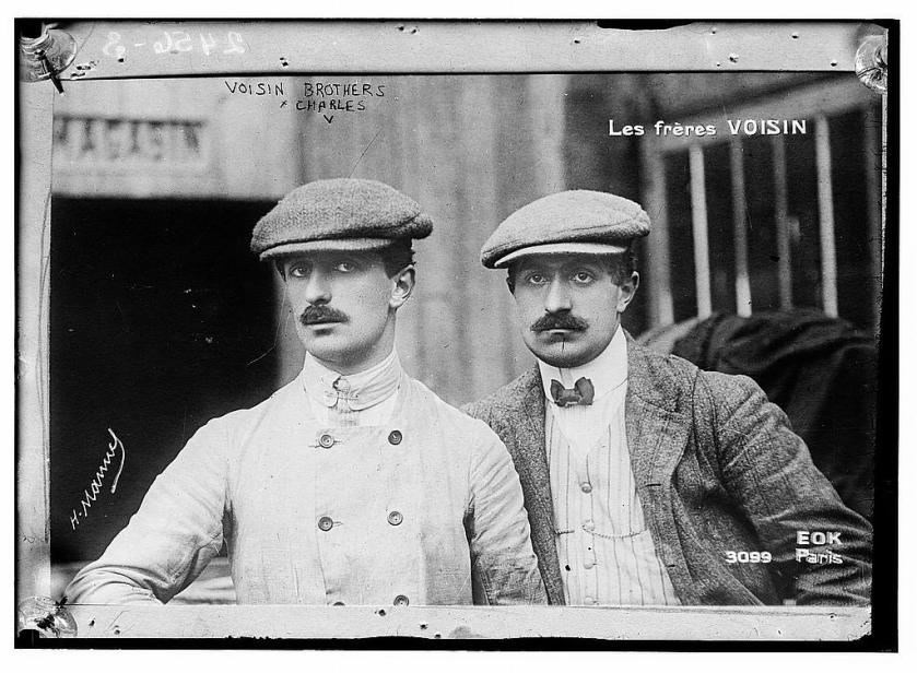 1906 Gabriel (left) and Charles Voisin