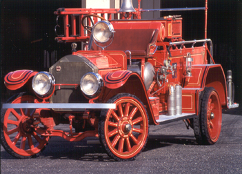 1909 american-lafrance-fire-truck-5