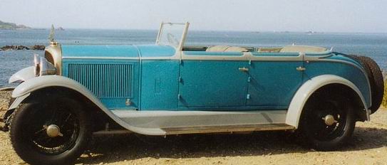 1926 This huge and imposingly elegant Avion Voisin C12 convertible was bodied by Duvivier.