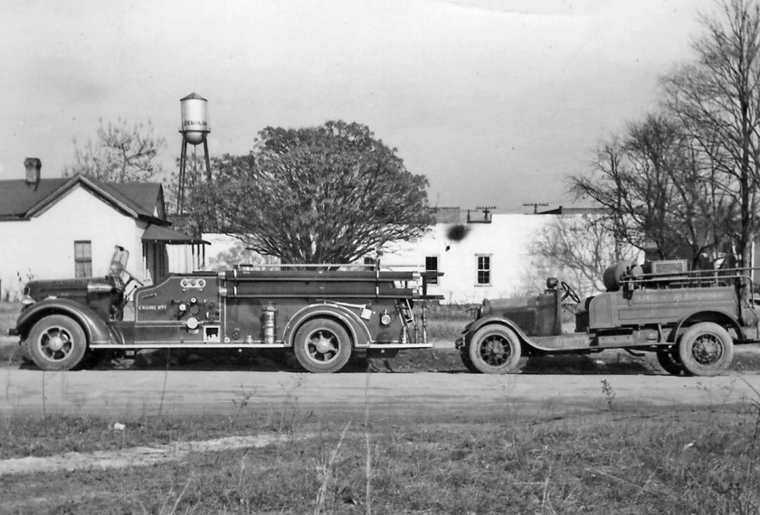 1927 American LaFrance pumper, Cary's 1922-23 Ford-American LaFrance chemical car