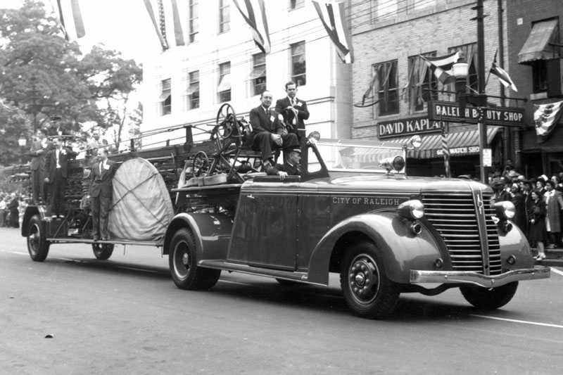 1939 American LaFrance 500 Series