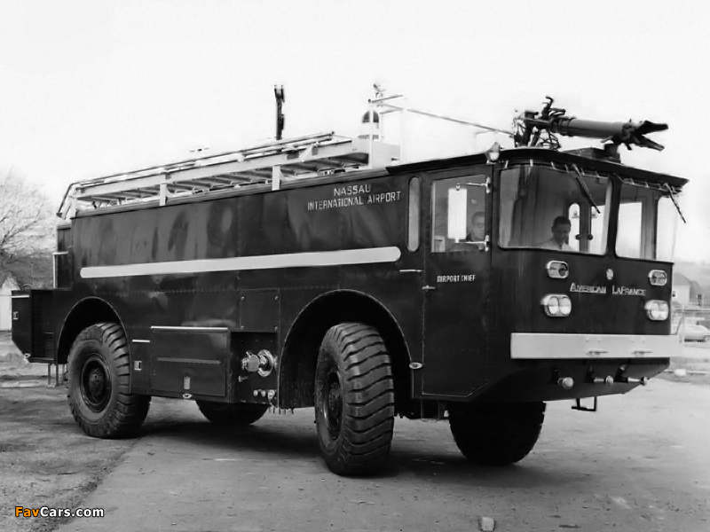 1963 American LaFrance Airport Chief (1963–1964)
