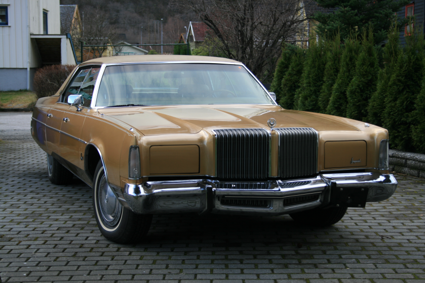 1975 Chrysler Imperial LeBaron.png