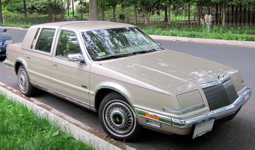1990-93 Chrysler Imperial photographed in Washington, D.C., USA.