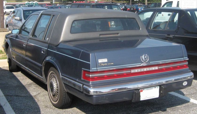 1990s Chrysler Imperial featured full-width taillights