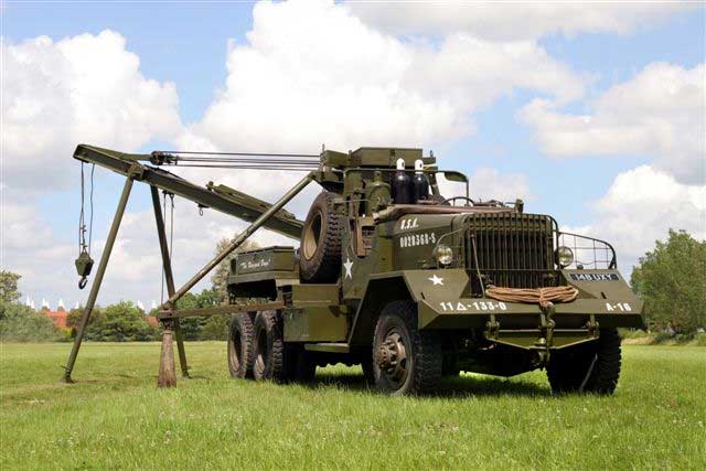 Ward La France M1A1 Heavy Wrecker a