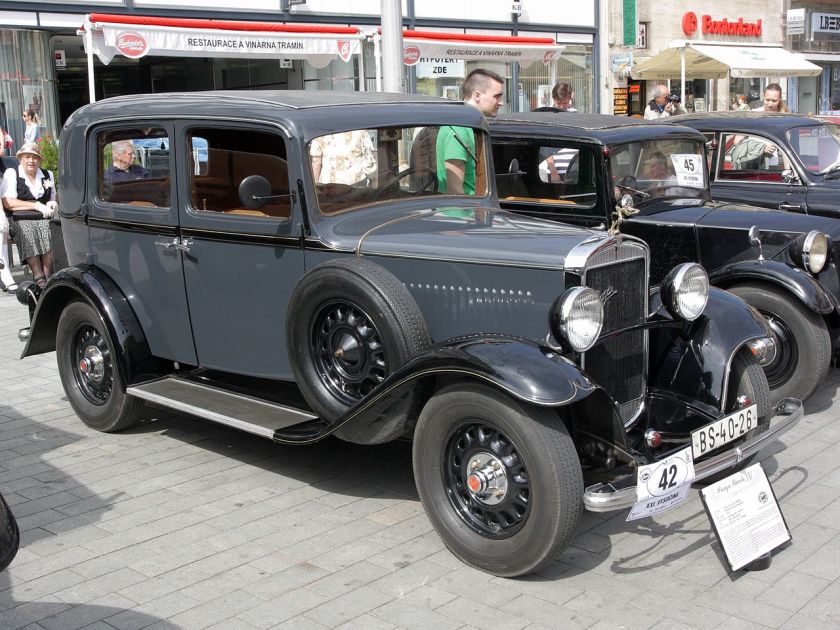 1932 Praga Piccolo Р21 Limusina