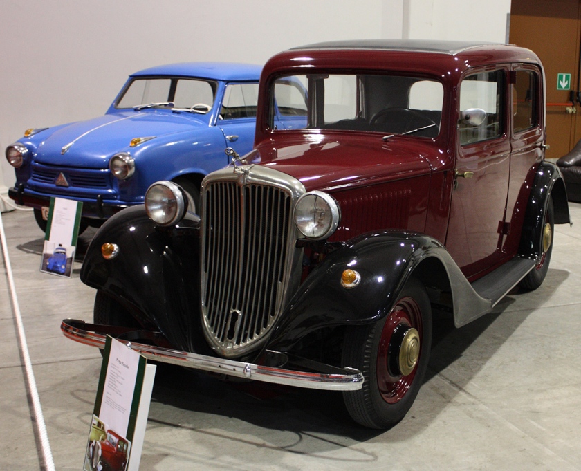 1934-36 Praga Piccolo typ 306, 1,447 cc, 28 hp), shared its body and chassis with the larger engined Super Piccolo.