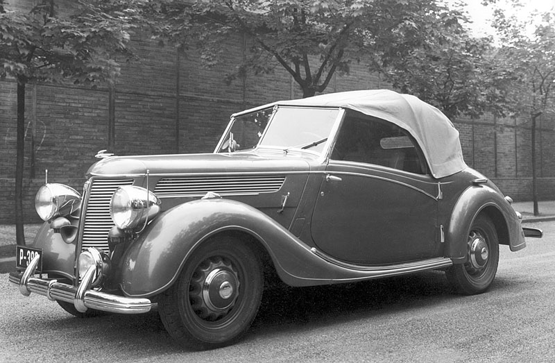 1938 praga lady roadster strecha