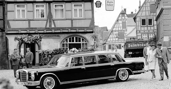 1963 mercedes-benz-600-pullman-limousine-iconic-automobiles-xl