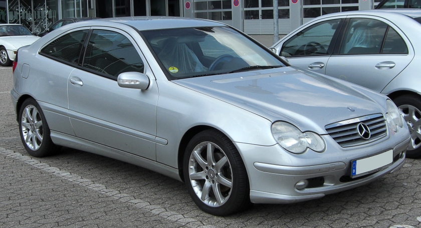 2001–04 Mercedes-Benz C 220 CDI SportCoupé (Germany)