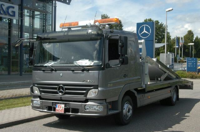 Mercedes Benz Atego Facelift front