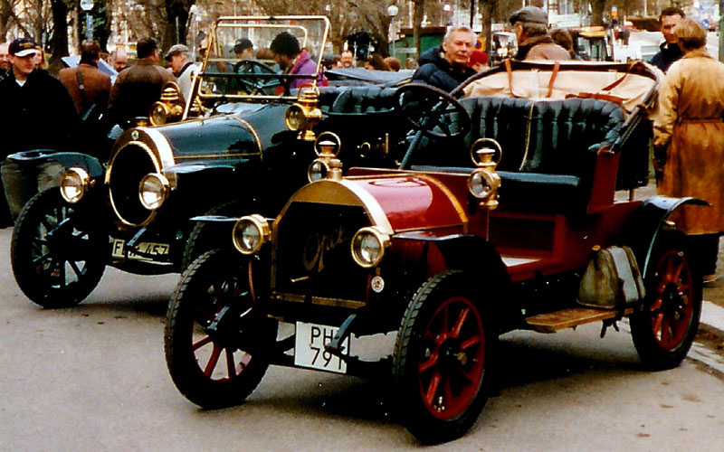 1910 N.A.G. Darling K2 6-18 PS Doppelphaeton 1912 and Opel 4-8 PS Doktorwagen Zweisitzer 1910