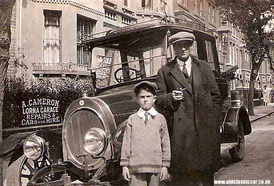 1914 NAG Landaulette taxi