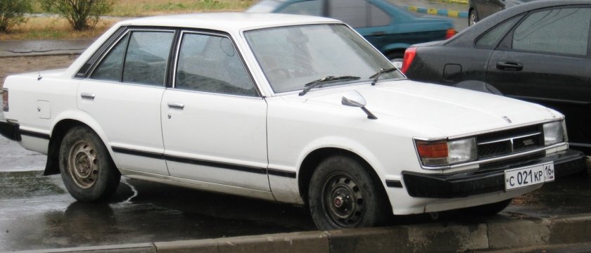 1980-82 Toyota Celica Camry 1.8 XT (JDM) in Russia, with Tatarstan license plates
