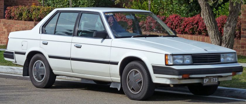 1983 Toyota Corona (ST141) CS-X sedan