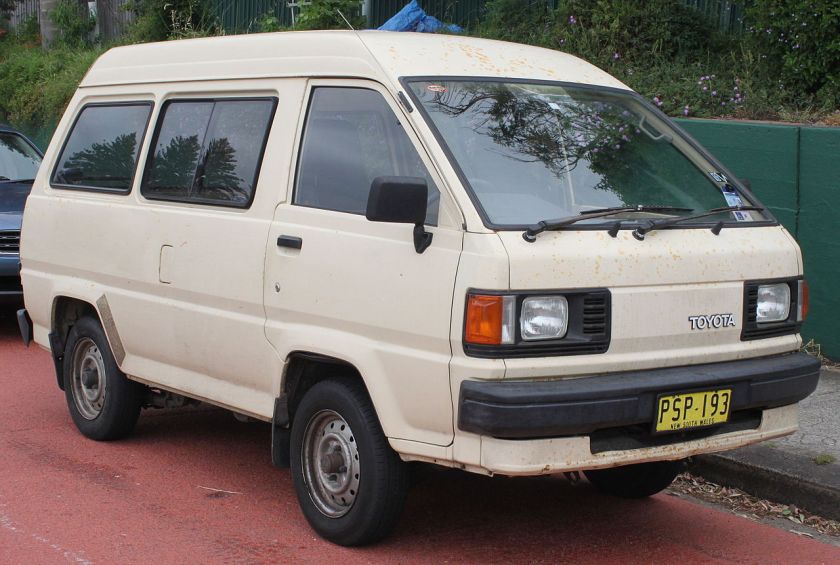 1989 Toyota LiteAce (YM30) van