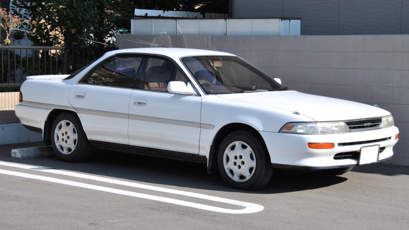 1991 Toyota Corona EXiV hardtop sedan