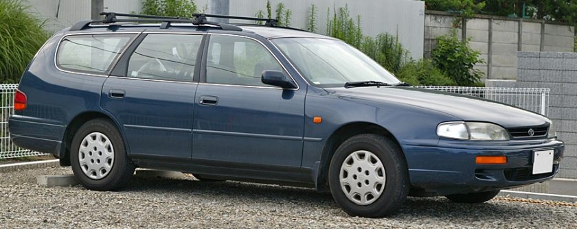 1994-96 Toyota Scepter 2.2 station wagon (Japan)