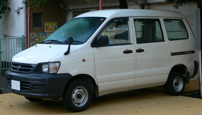 2005-07 Toyota TownAce