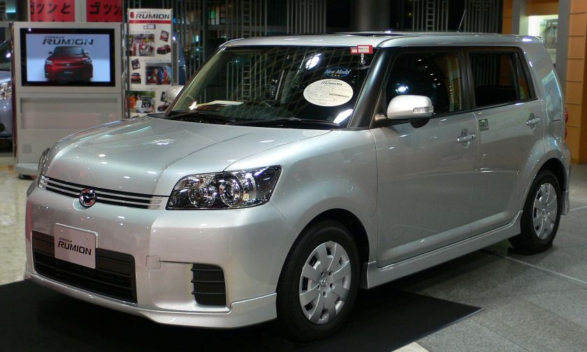 2007 Toyota Corolla-Rumion 01