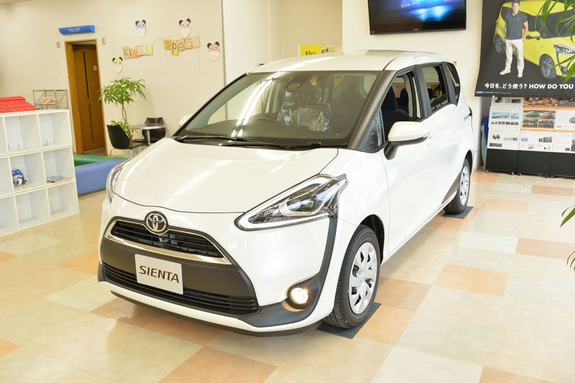 2015-present Toyota Sienta