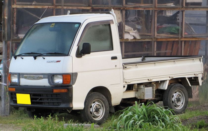 Daihatsu Hijet Truck 4WD (S110P, Japan)