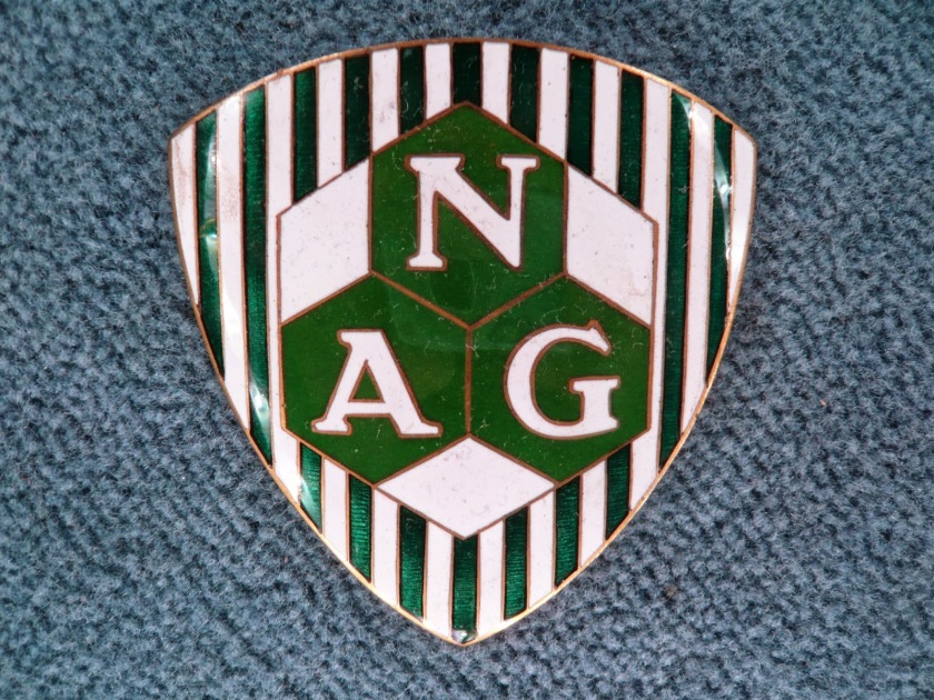 NAG automobil vintage emblem
