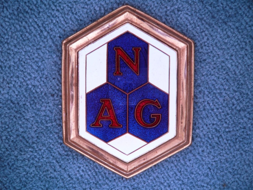 NAG Berlin vintage oldtimer emblem